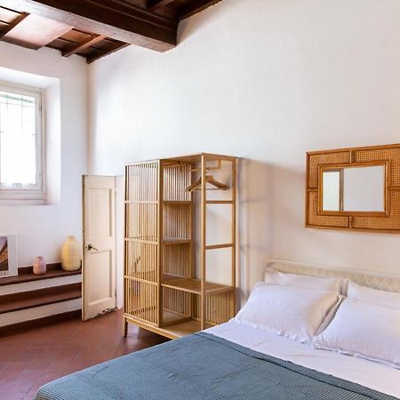 Unique Gem In Piazza Duomo Apartment Флоренция Екстериор снимка