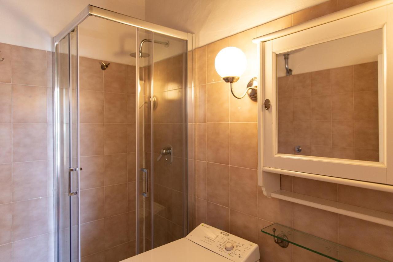 Unique Gem In Piazza Duomo Apartment Флоренция Екстериор снимка